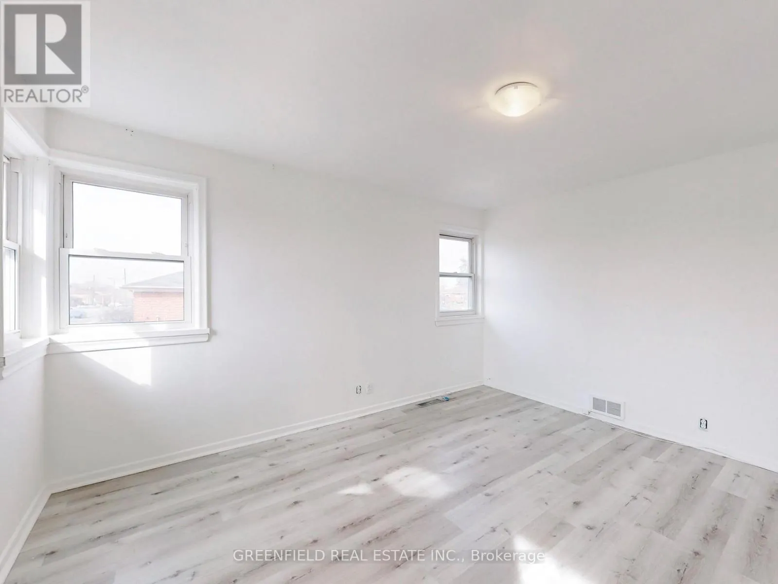 3131 WESTON ROAD