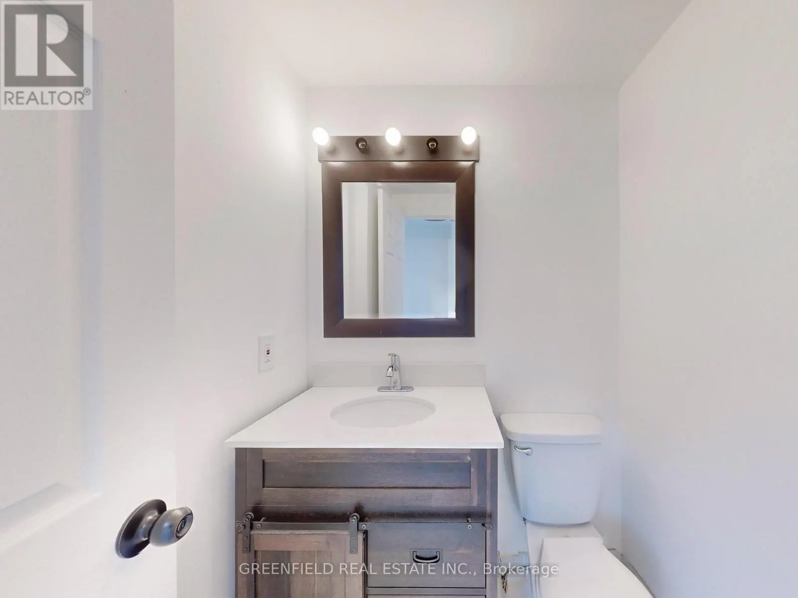 3131 WESTON ROAD