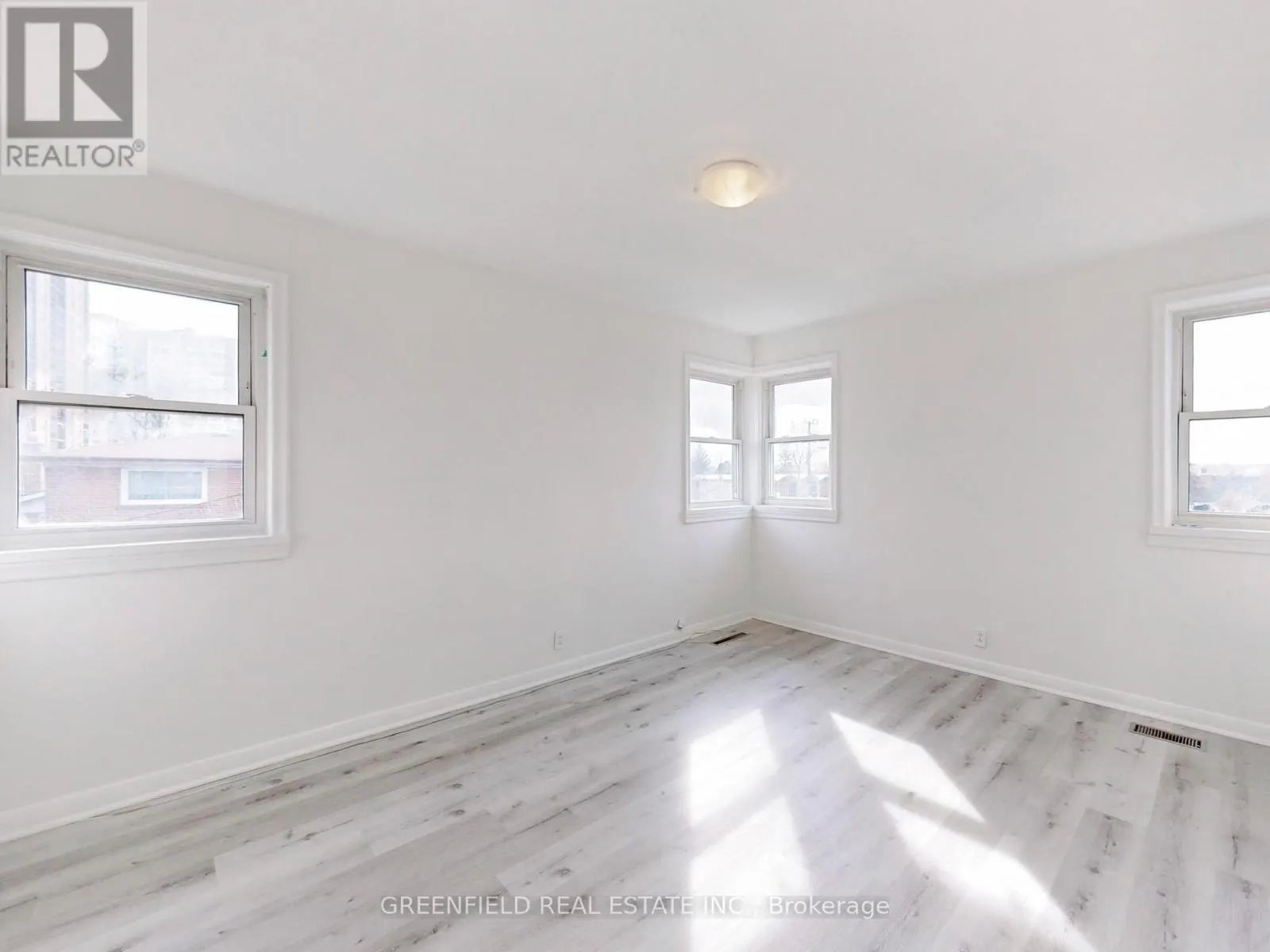 3131 WESTON ROAD