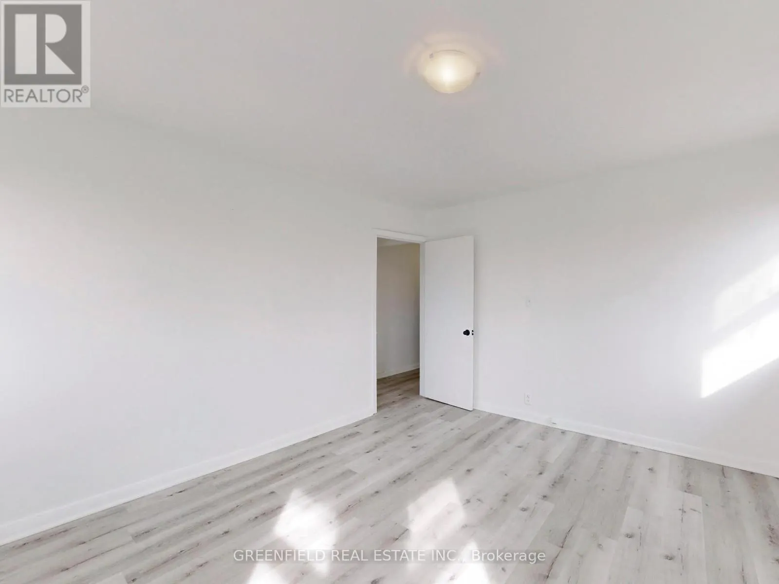 3131 WESTON ROAD