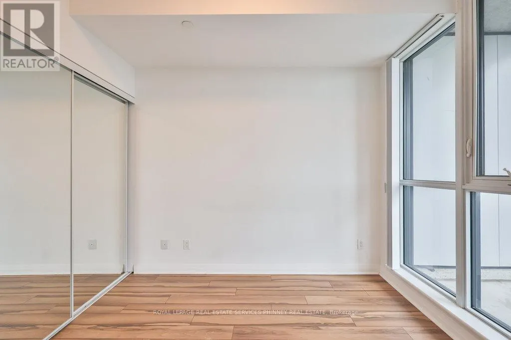 1610 - 55 EGLINTON AVENUE W