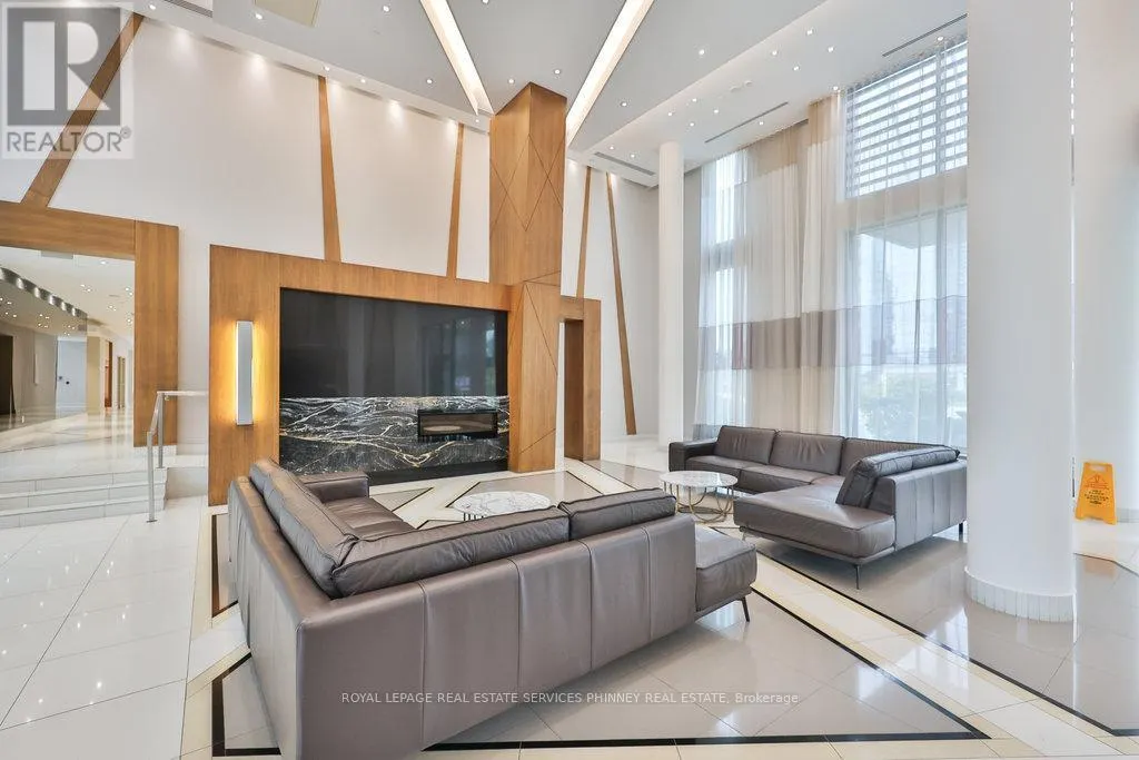 1610 - 55 EGLINTON AVENUE W
