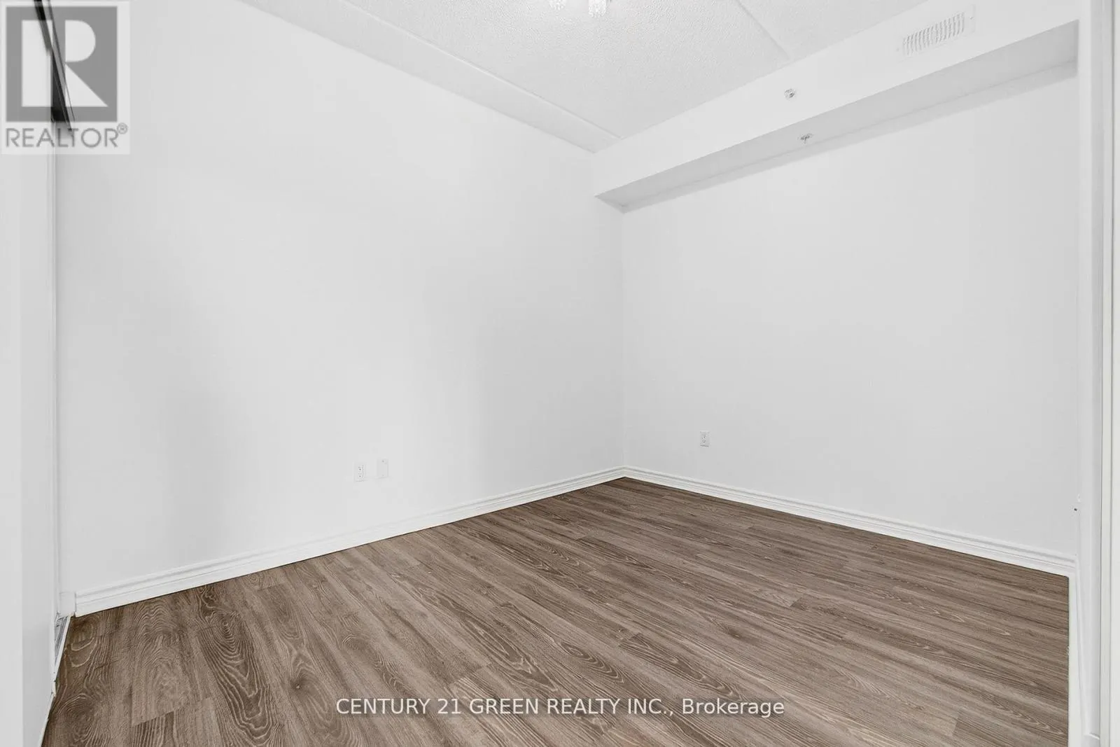#417 - 630 SAUVE STREET