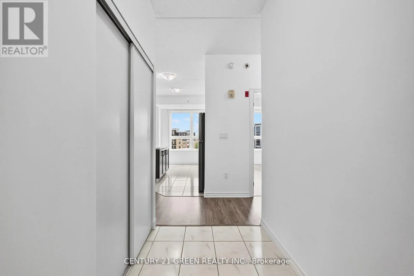 #417 - 630 SAUVE STREET