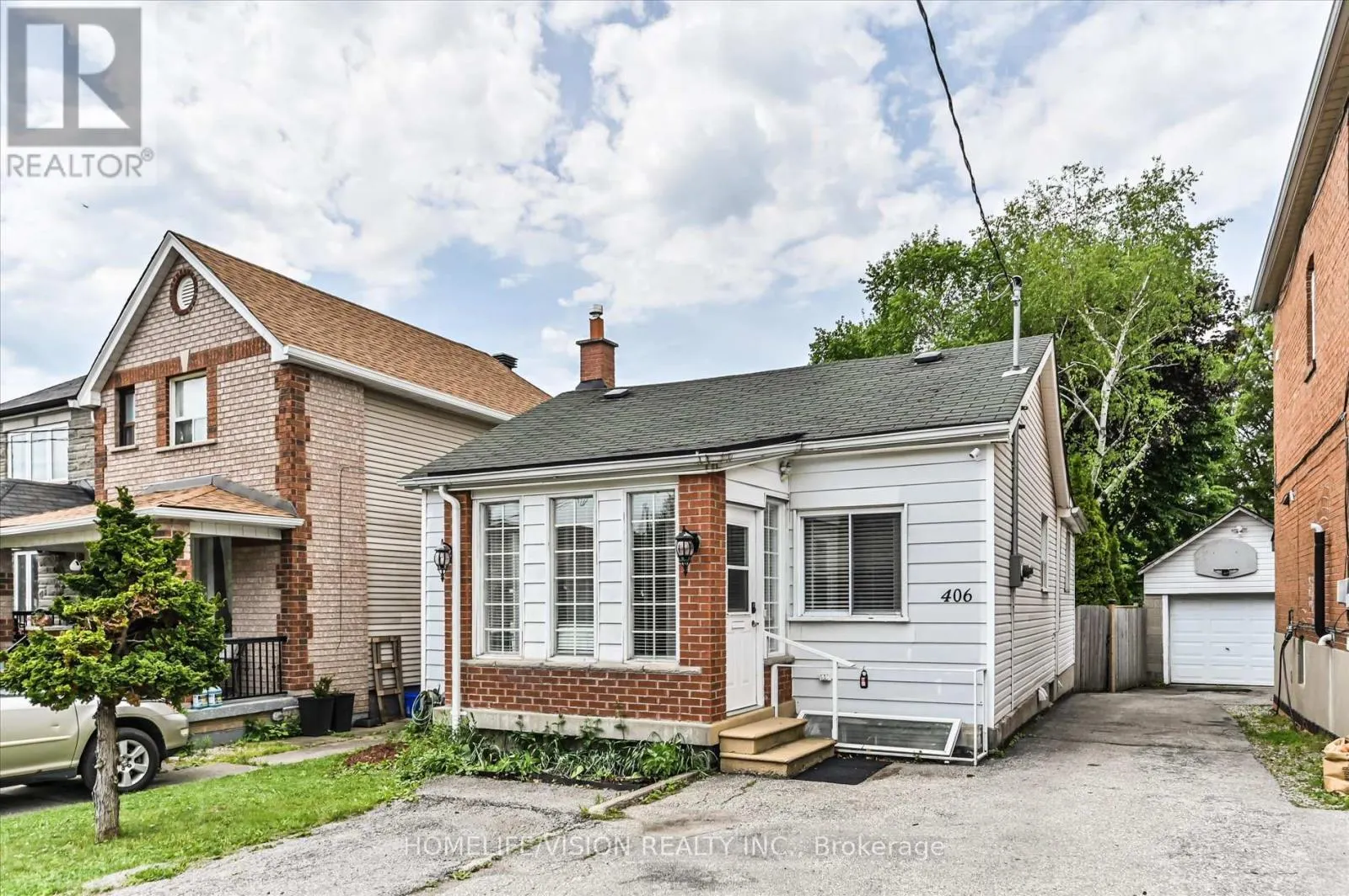 406 NAIRN AVENUE