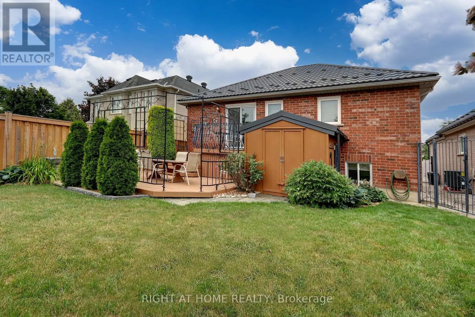 24 HUFFMANN DRIVE