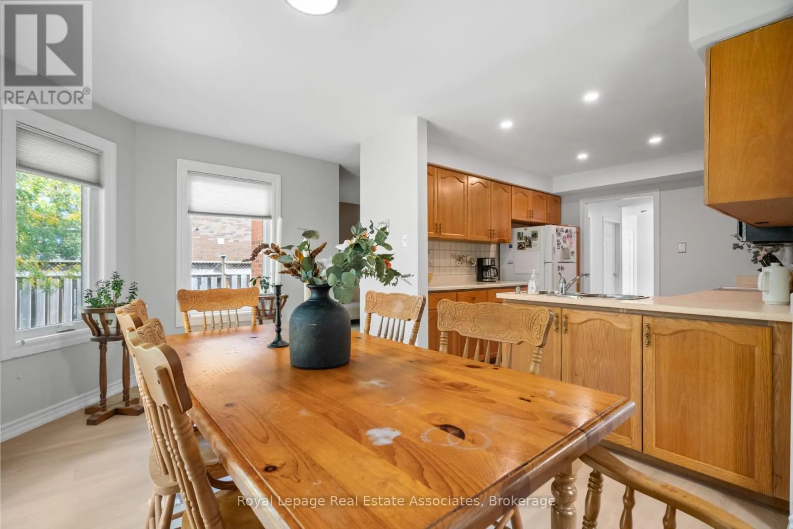 3439 MULCASTER ROAD