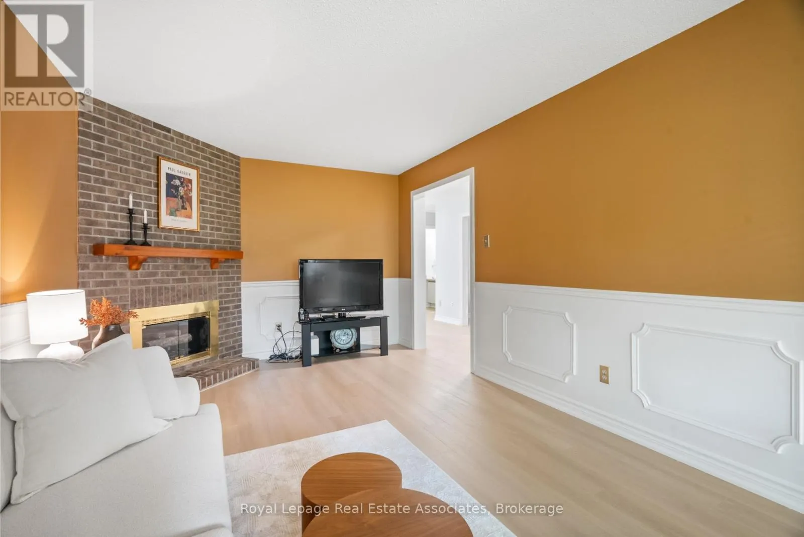 3439 MULCASTER ROAD