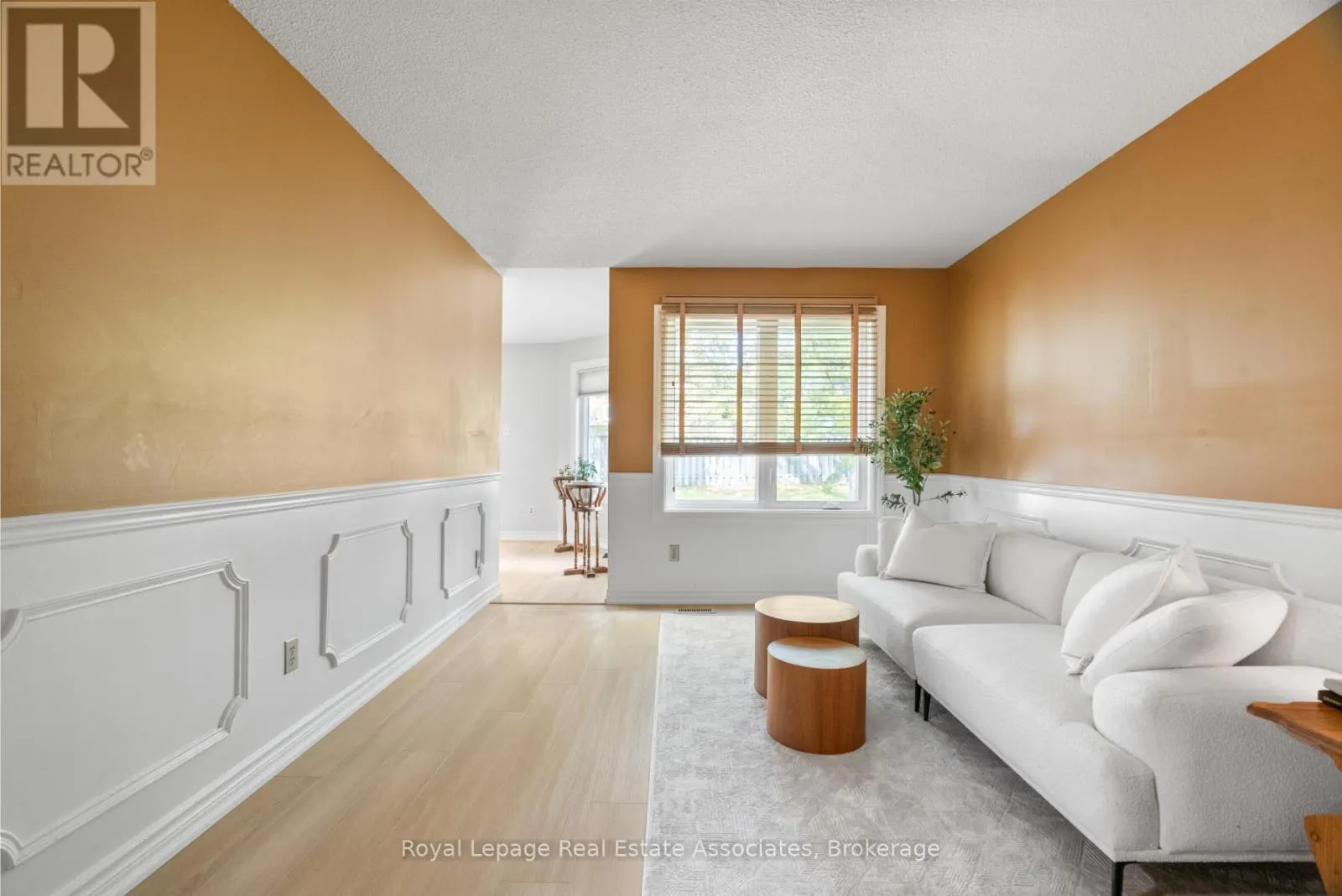 3439 MULCASTER ROAD