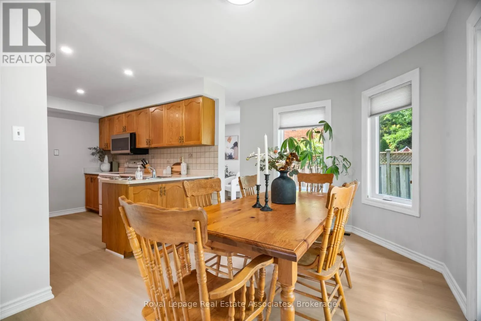 3439 MULCASTER ROAD