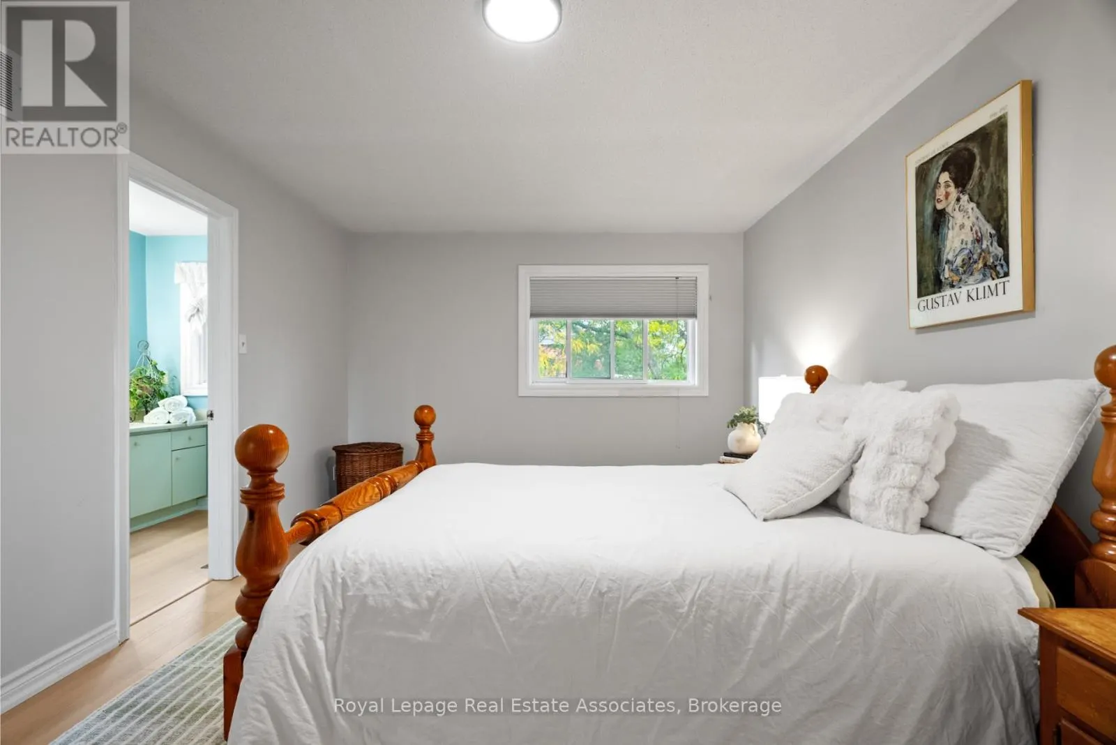3439 MULCASTER ROAD