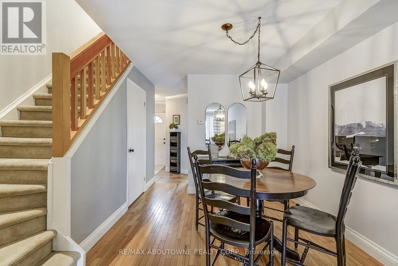418 - 895 MAPLE AVENUE