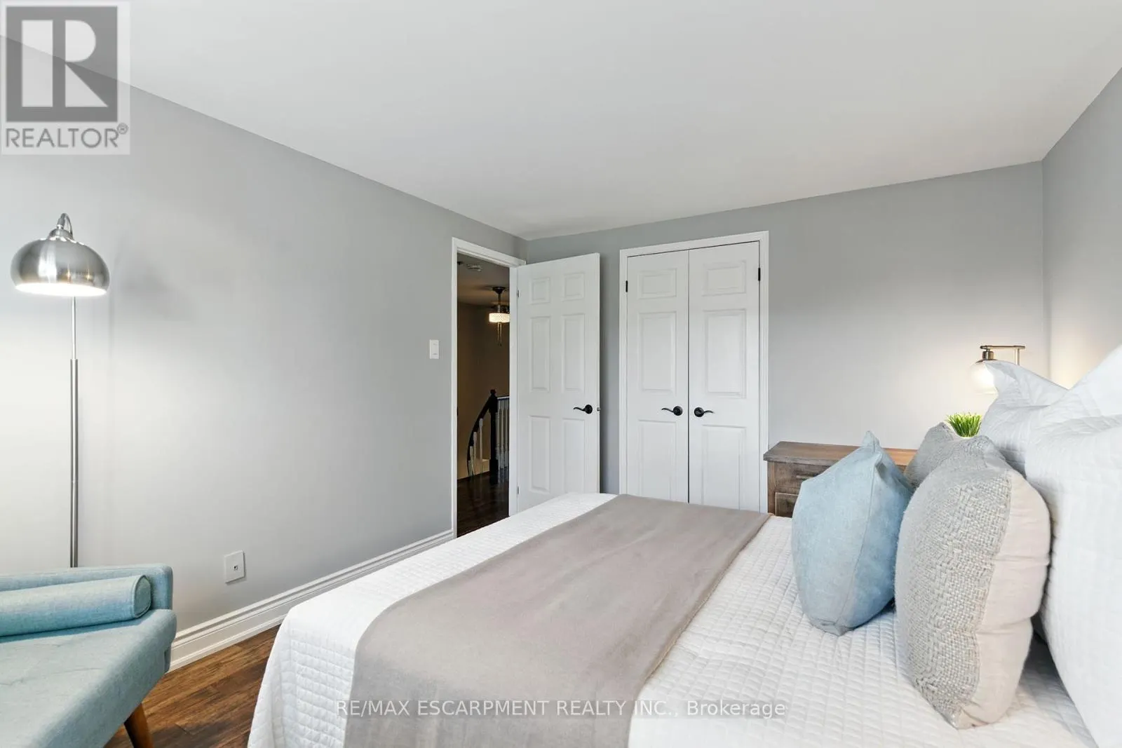 2041 QUAIL VALLEY DRIVE