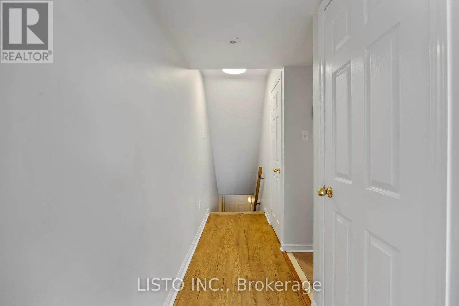 2106 - 55 GEORGE APPLETON WAY