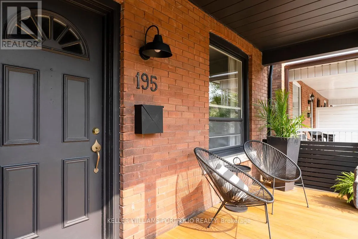195 GILMOUR AVENUE