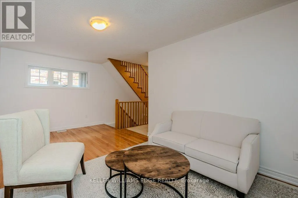 30 - 233 DUSKYWING WAY