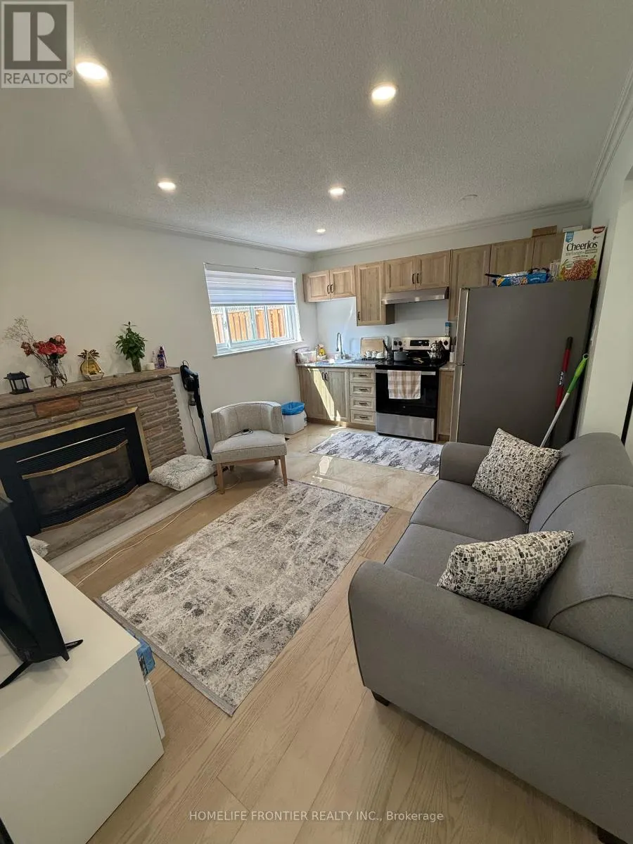 MAIN FLOOR - 759 BLOOR STREET