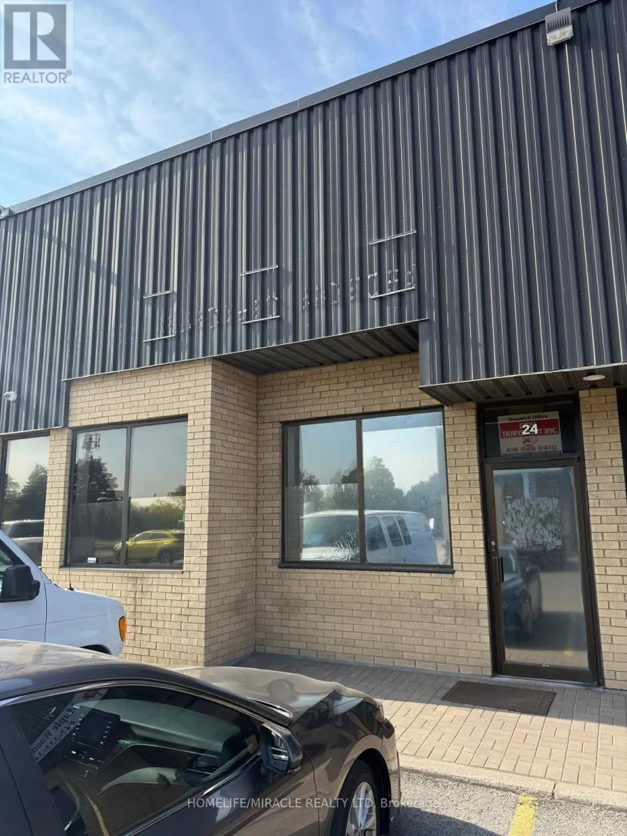 24 - 1050 BRITANNIA ROAD E