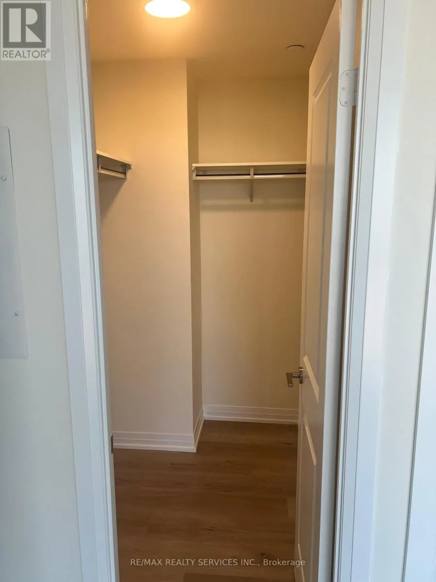1209 - 15 WATERGARDEN DRIVE