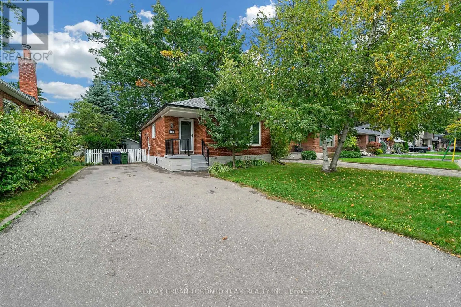 25 WESTHEAD ROAD