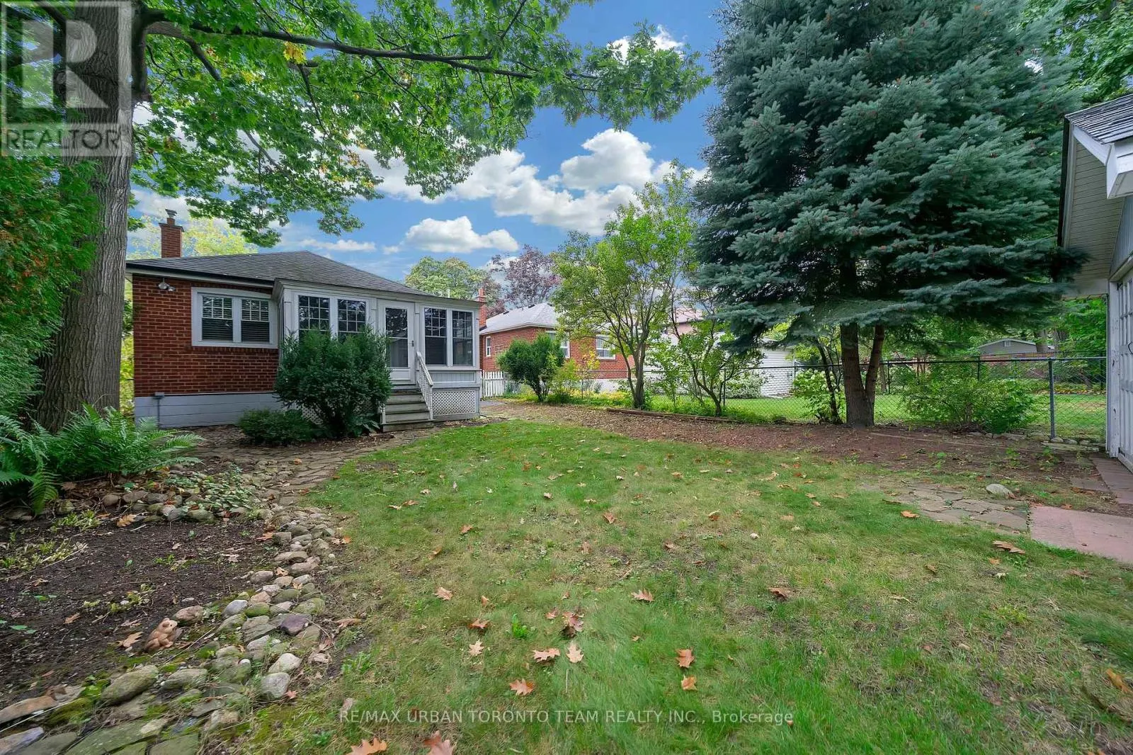 25 WESTHEAD ROAD