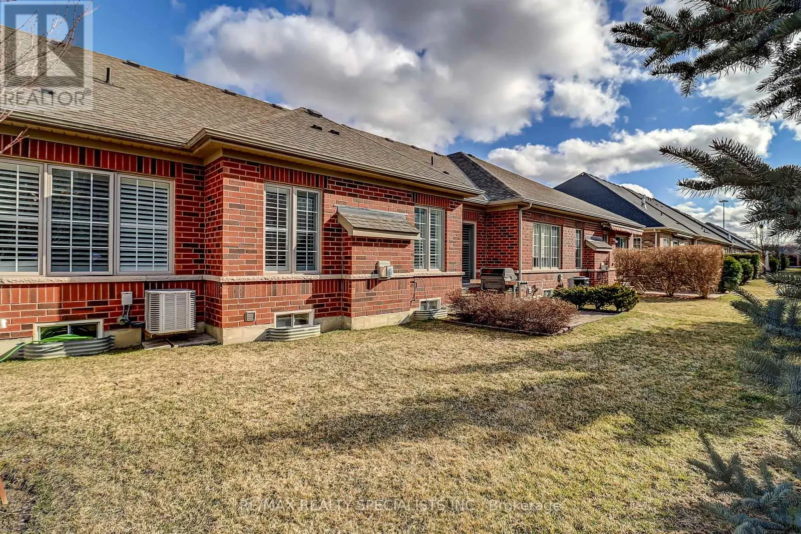 40 MUZZO DRIVE