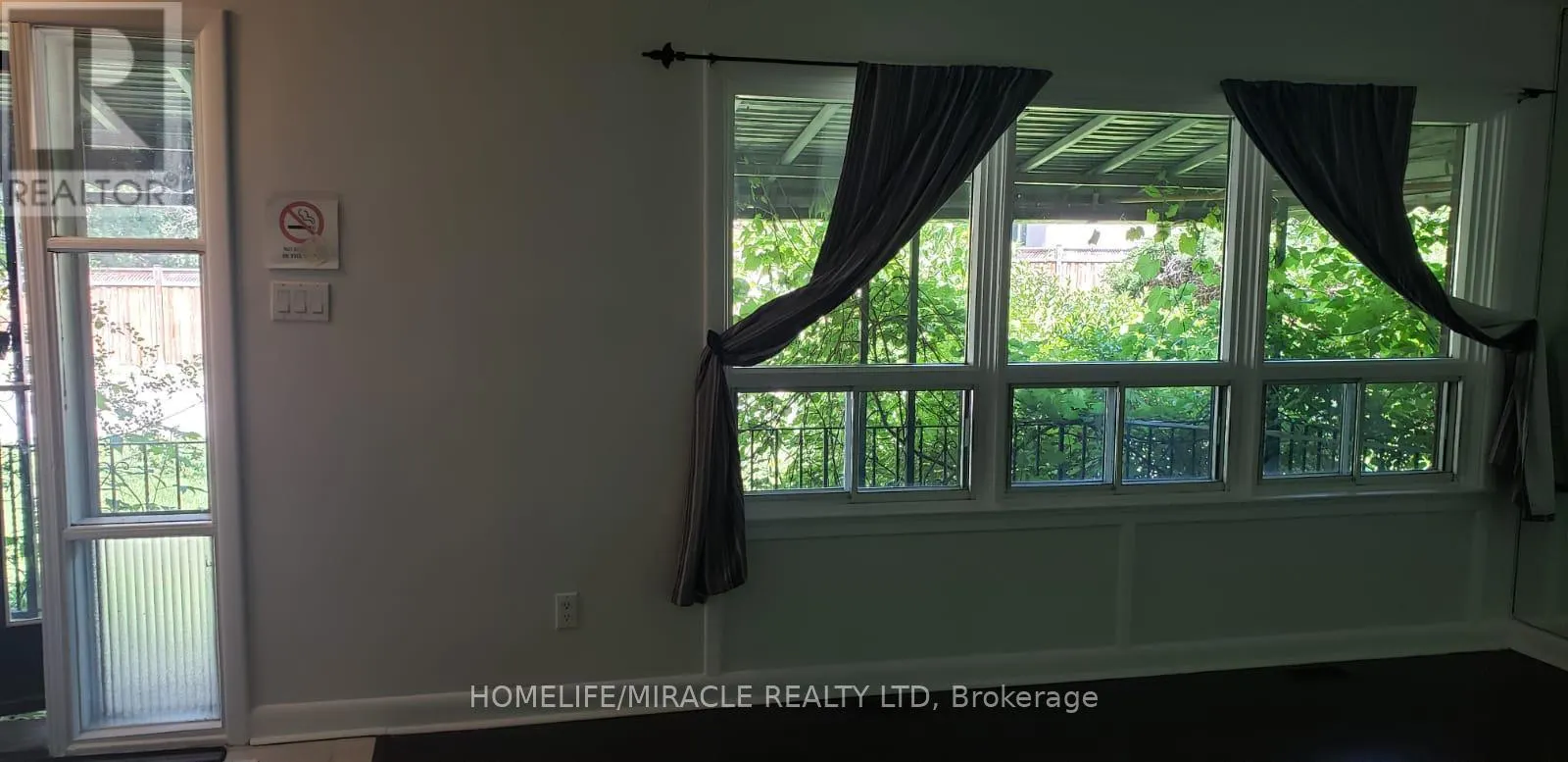 256 HILLSIDE DRIVE