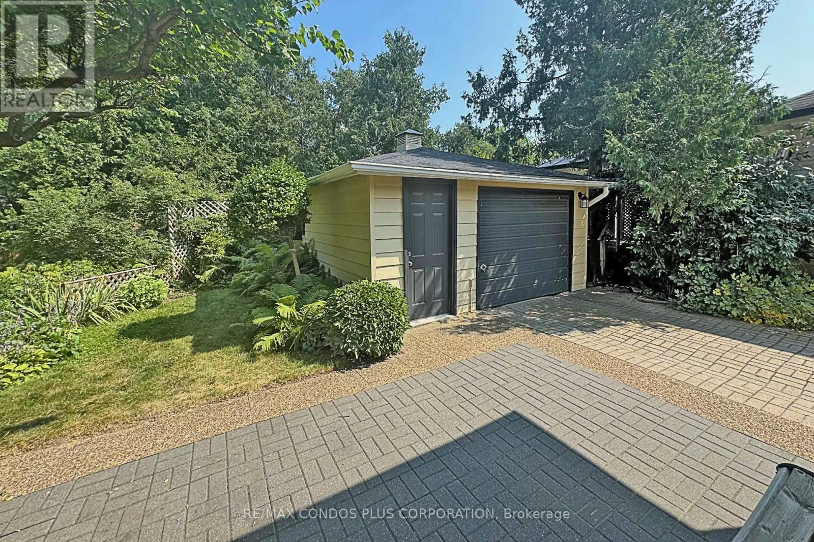 2004 HARTLAND DRIVE