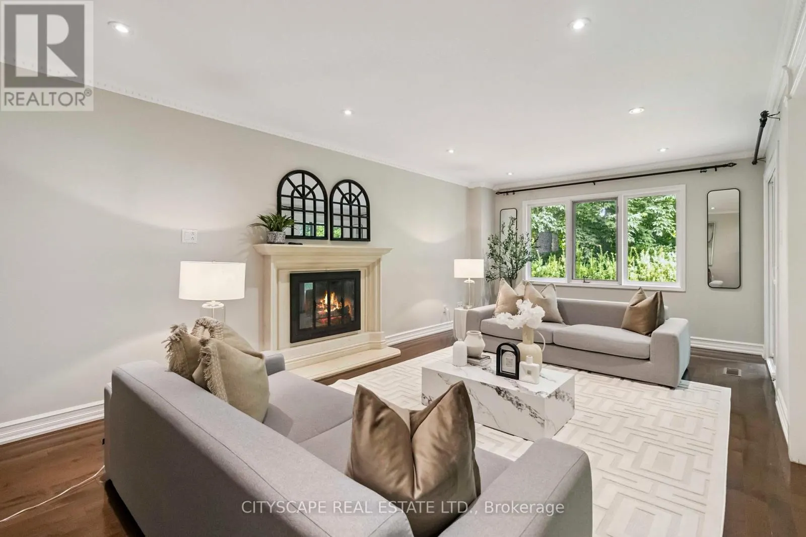 1836 FRIAR TUCK COURT