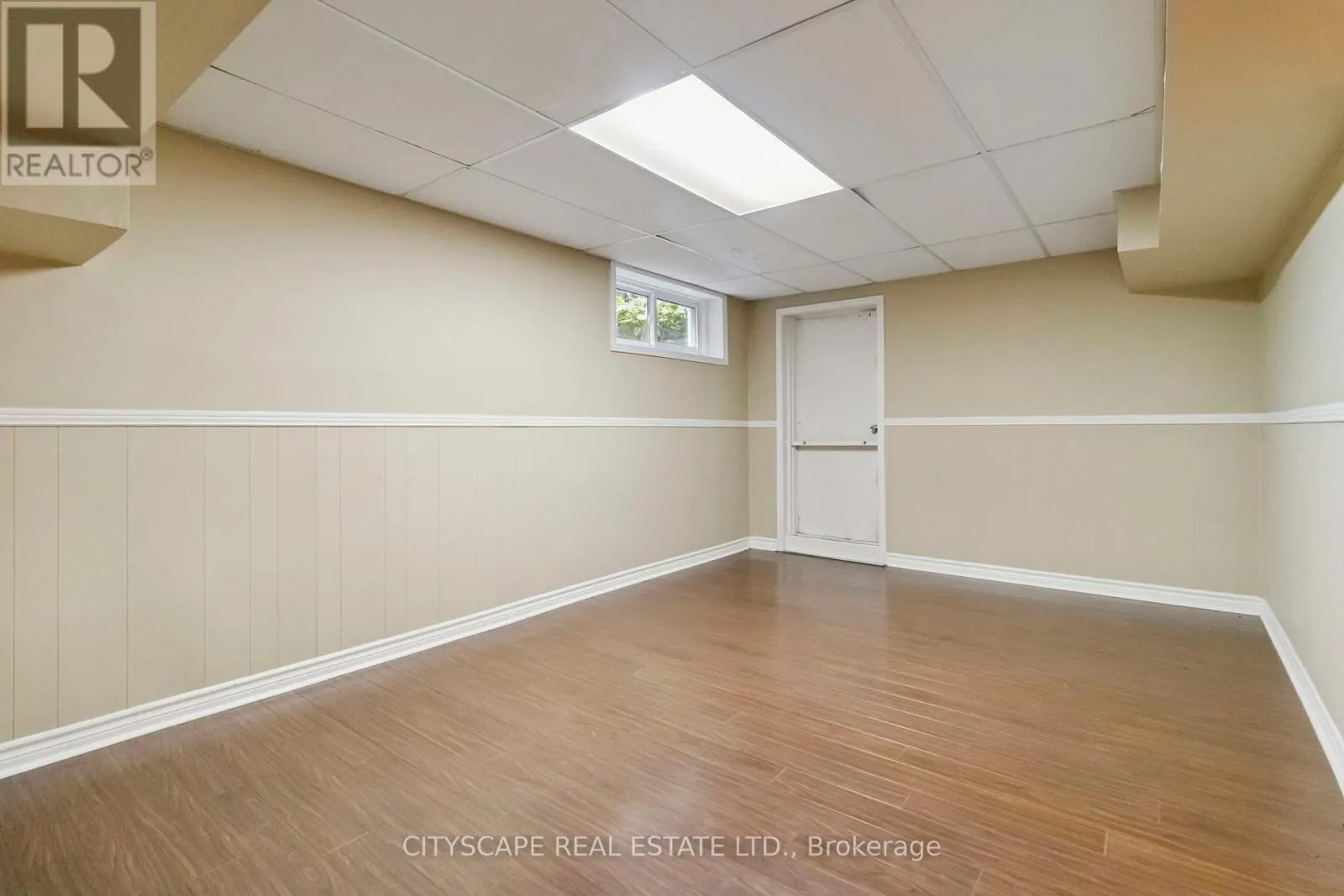 1836 FRIAR TUCK COURT