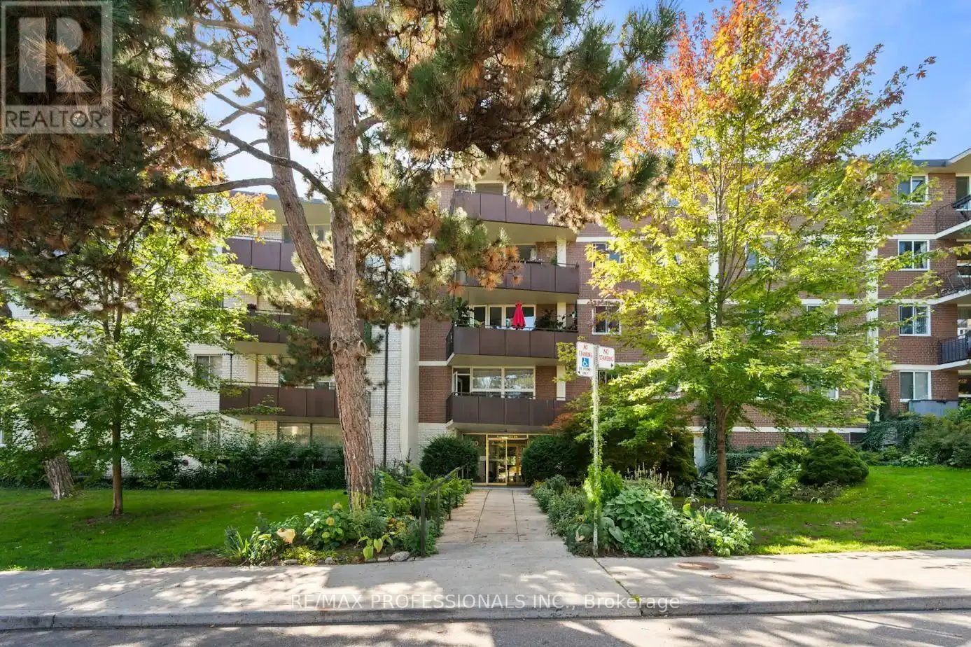 4 - 80 COE HILL DRIVE