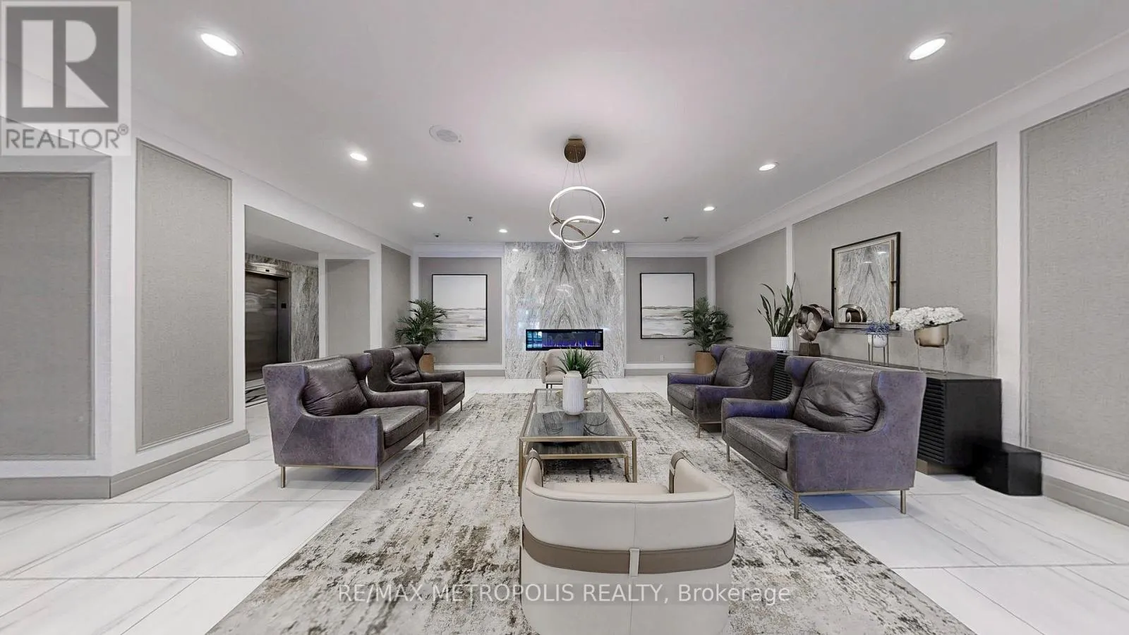 1512 - 75 KING STREET E