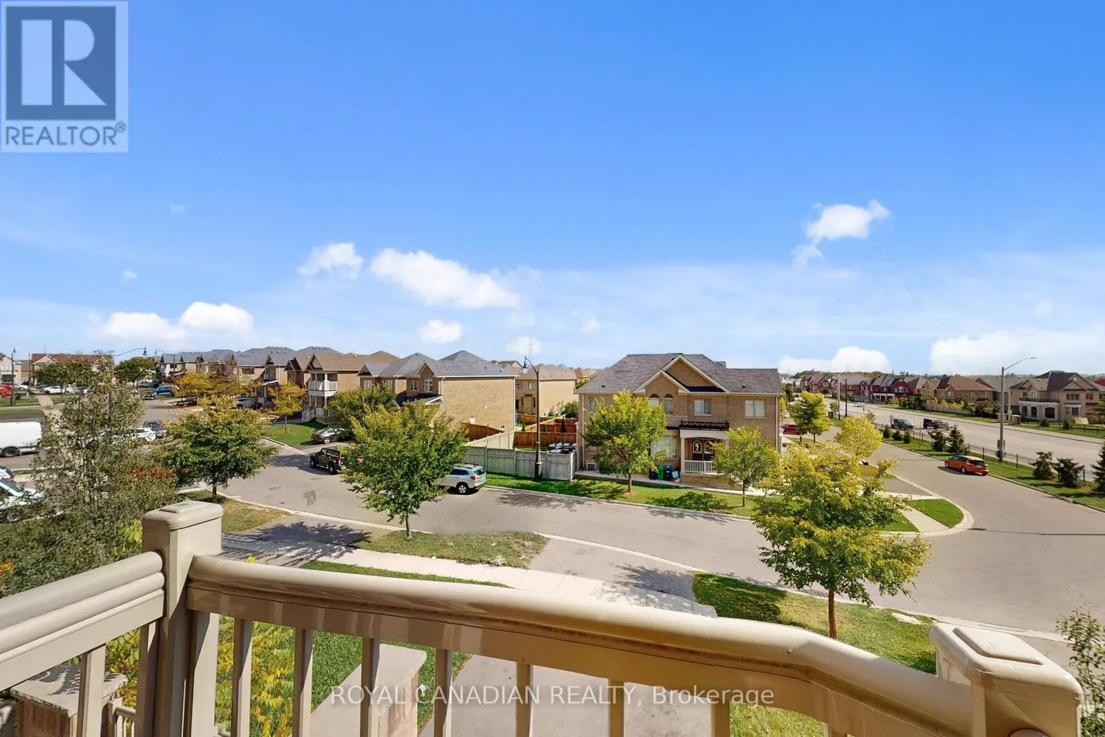 54 CHESTERWOOD CRESCENT