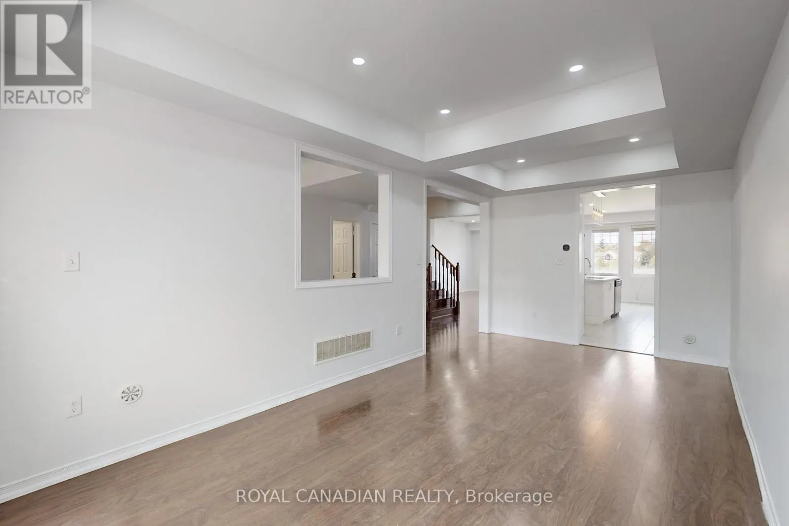 54 CHESTERWOOD CRESCENT