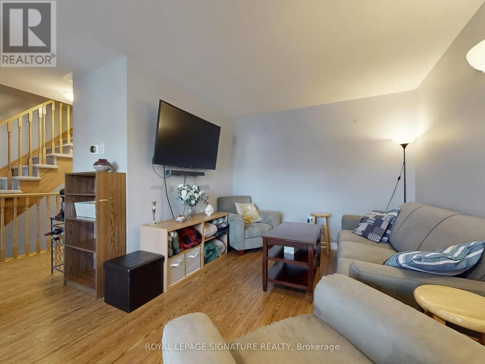 597 SPEYER CIRCLE