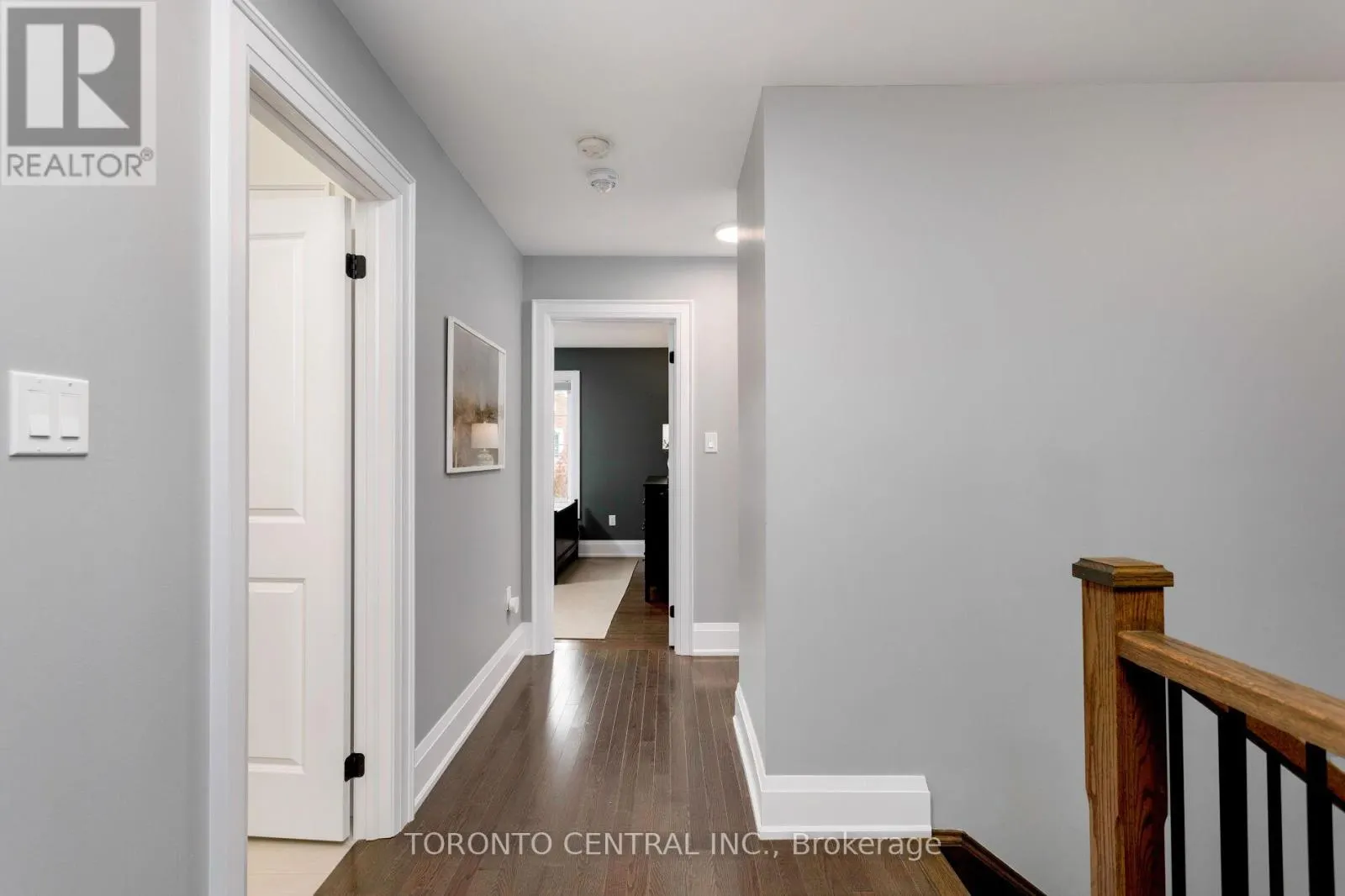 9 CHIMNEY SWIFT COURT
