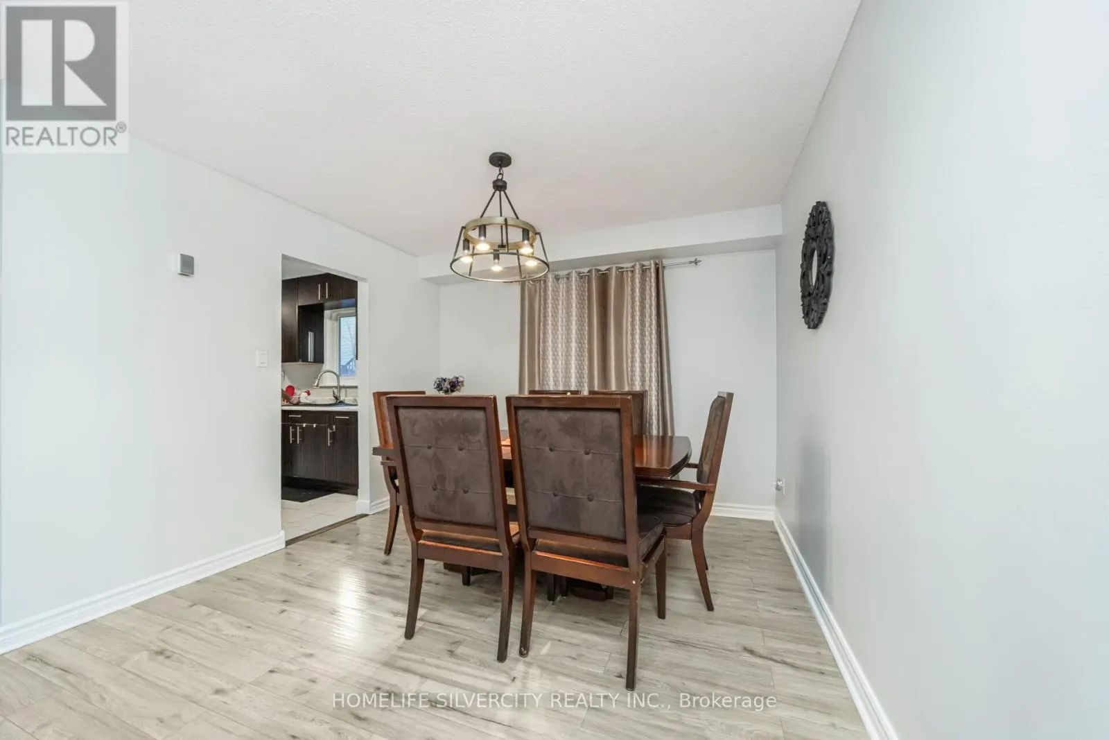23 JUDITH CRESCENT