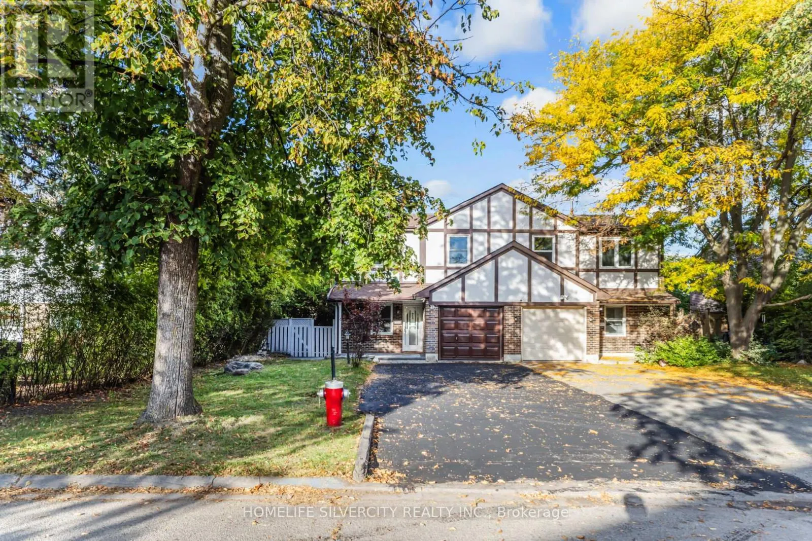 23 JUDITH CRESCENT