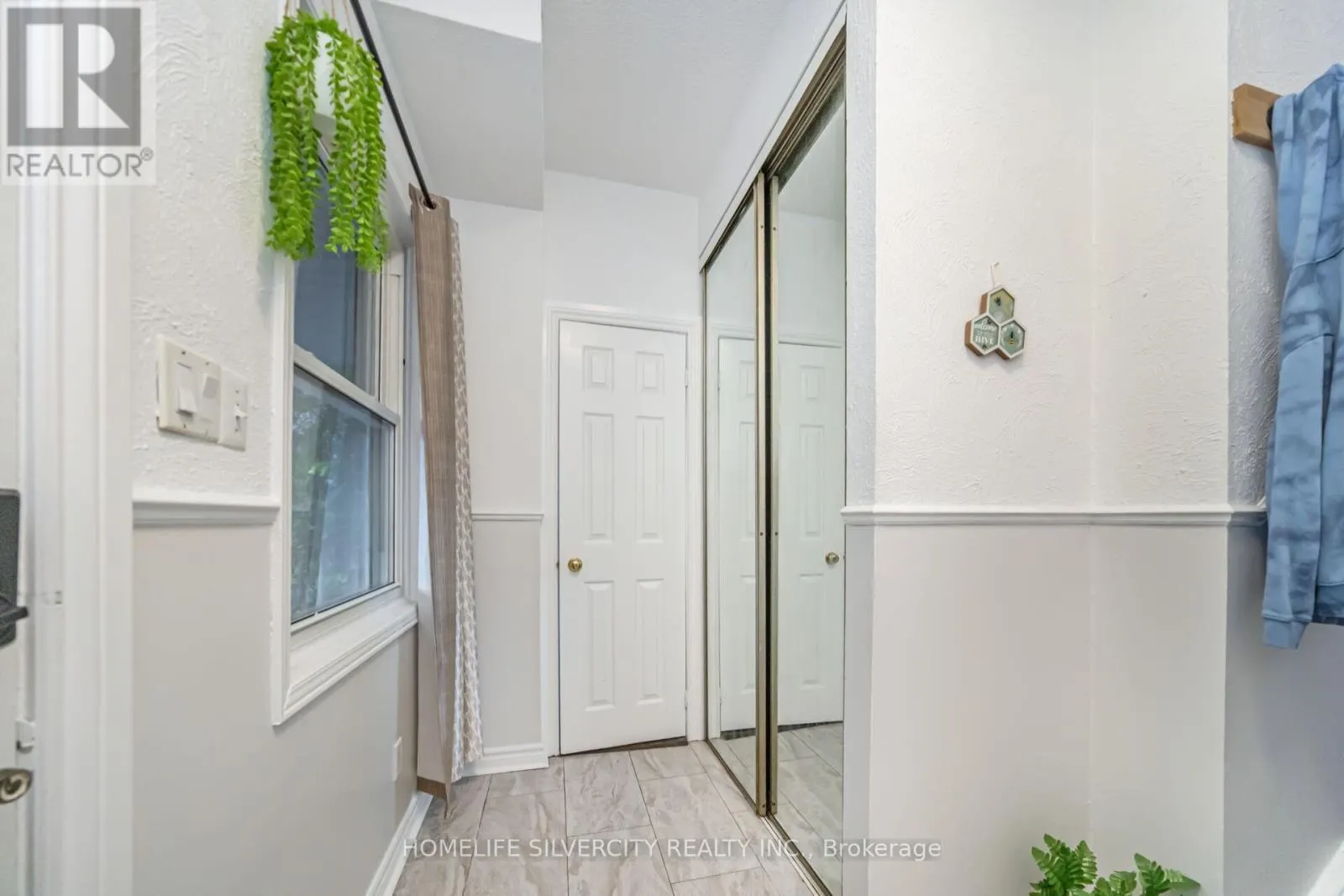 23 JUDITH CRESCENT