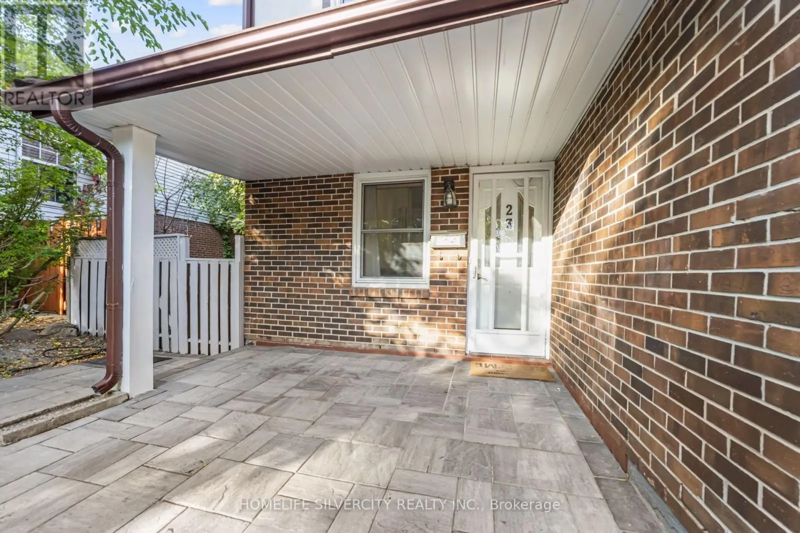 23 JUDITH CRESCENT
