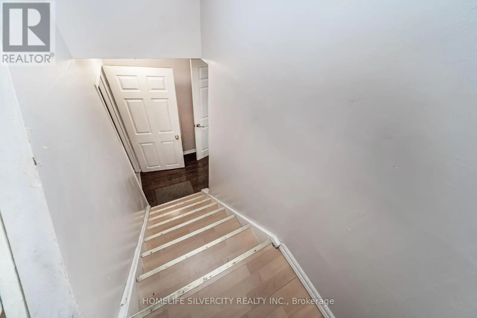 23 JUDITH CRESCENT