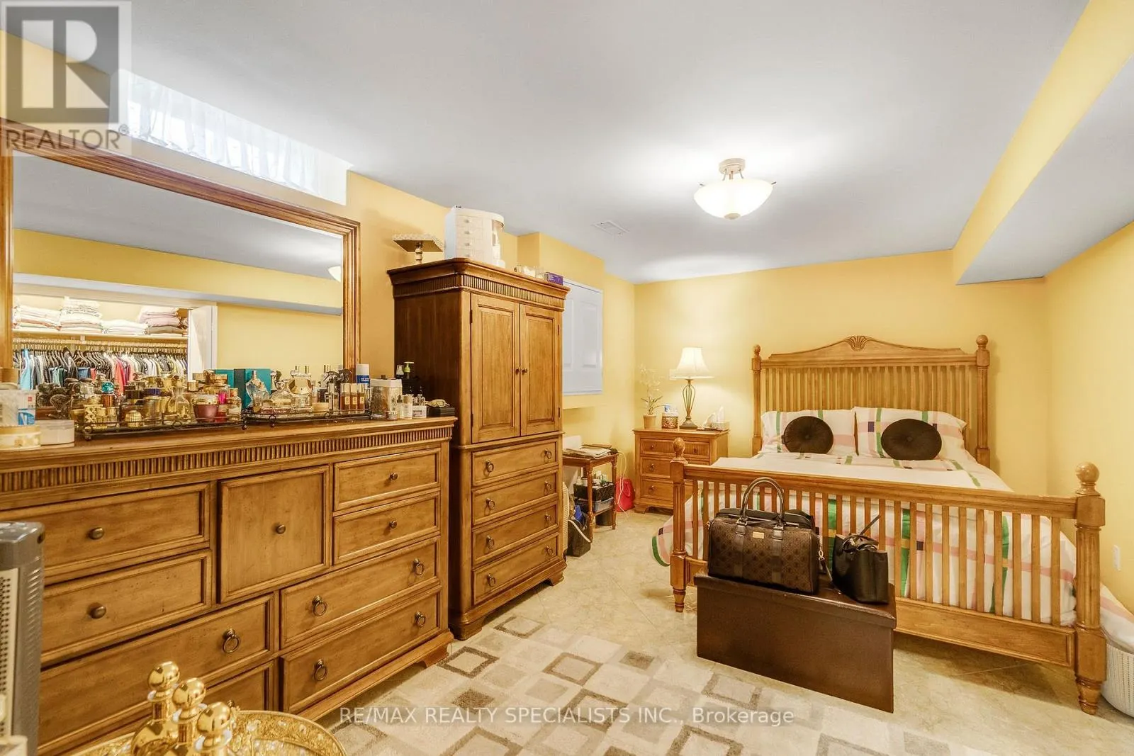 4982 MAXINE PLACE