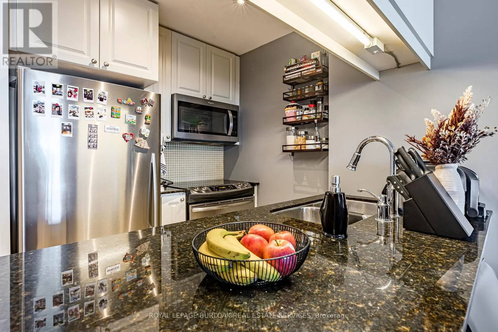 502 - 1055 SOUTHDOWN ROAD