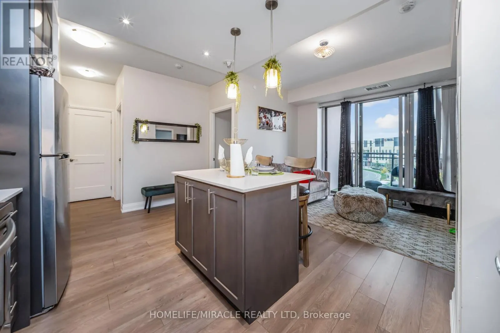 505 - 15 LYNCH STREET