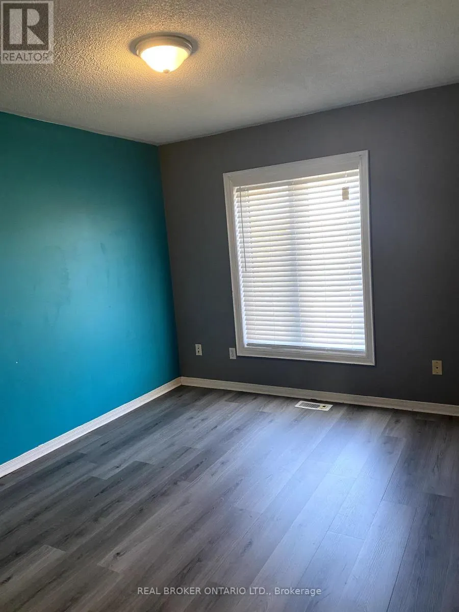 UPPER - 80 REDFINCH WAY
