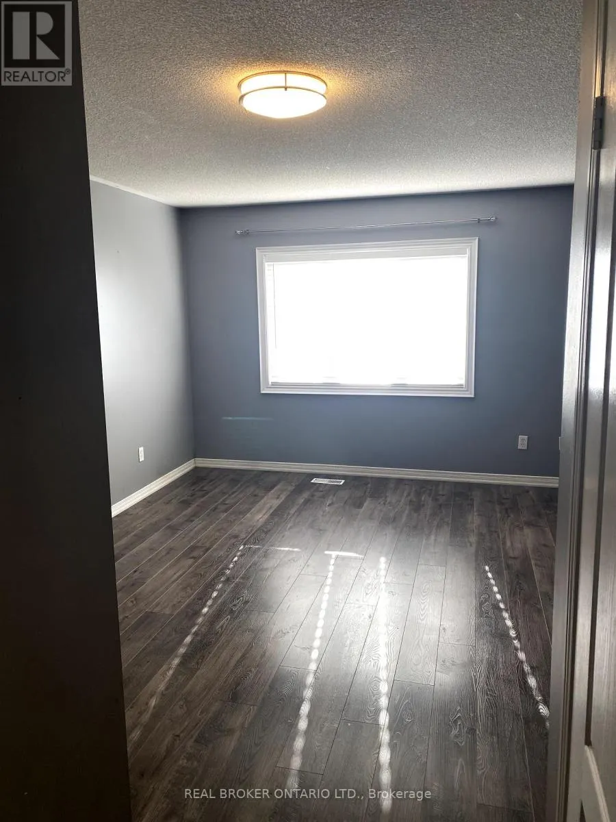 UPPER - 80 REDFINCH WAY