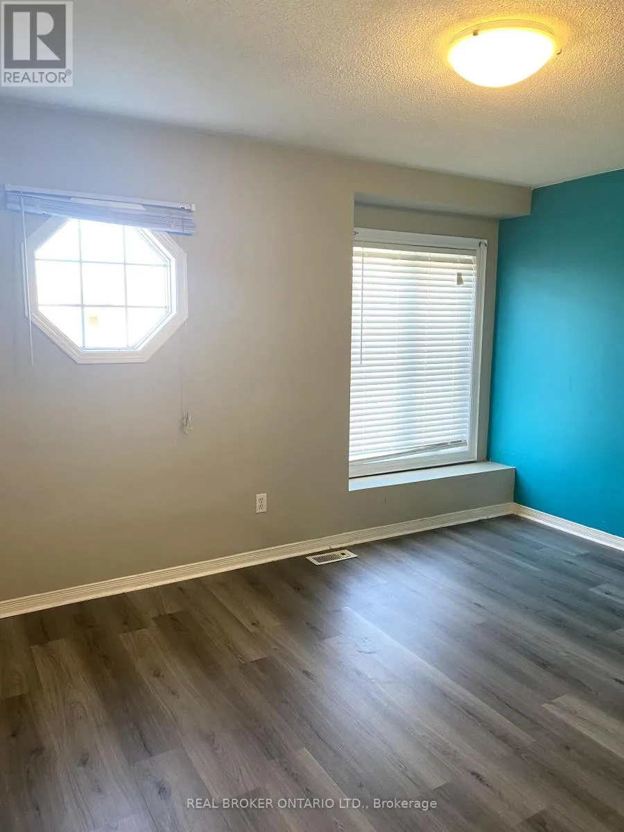 UPPER - 80 REDFINCH WAY