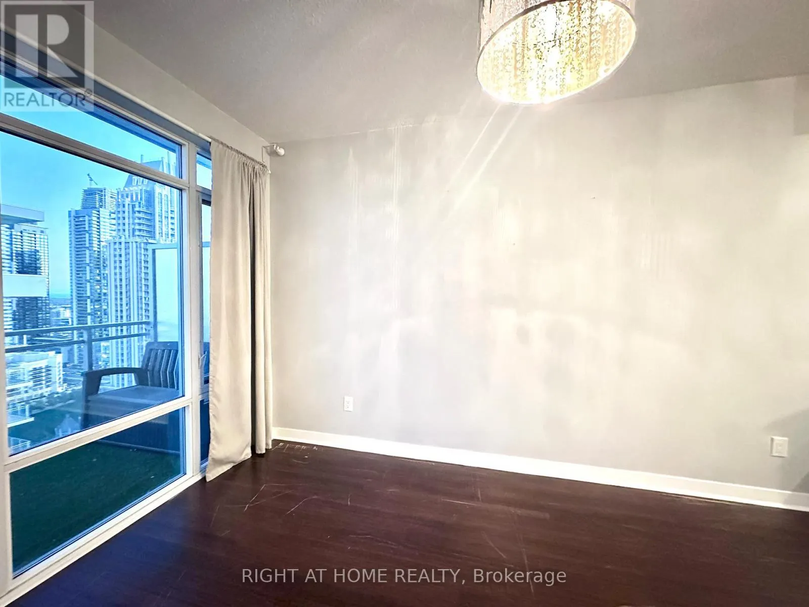2303 - 360 SQUARE ONE DRIVE