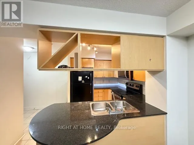 1207 - 4090 LIVING ARTS DRIVE