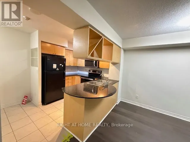 1207 - 4090 LIVING ARTS DRIVE